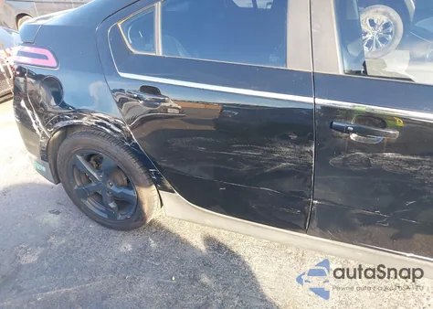 2015 Chevrolet Volt из США, поврежденный, VIN 1G1RD6E49FU142934